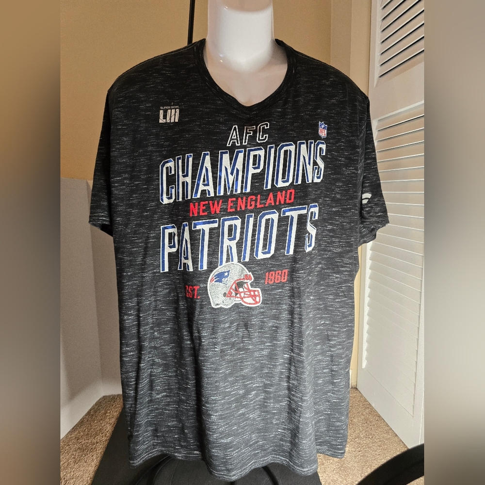 New England Patriots Super Bowl Champions T-Shirt Men's Size XXL Dark Gray